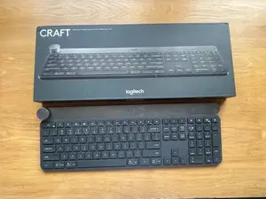 Logitech Craft Wireless Keyboard^^Logitech Craft Wireless