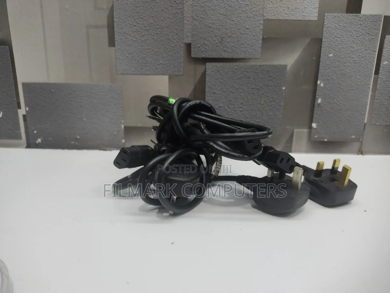 Standard X UK Power Cable Cord for Desktop PC With Fuse