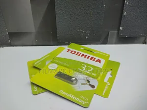 Toshiba Original Smart Flash Disk , 32GB , Metallic 32 GB