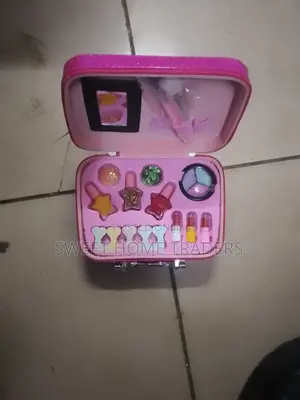 Quality Kids Make Up Kit