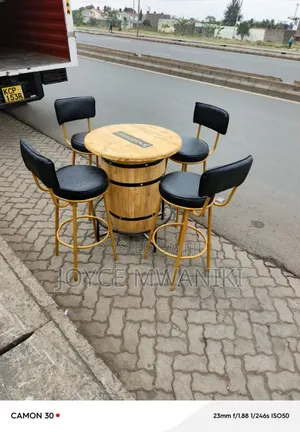 High Bar Set of Barrel Table and 4 Chairs 