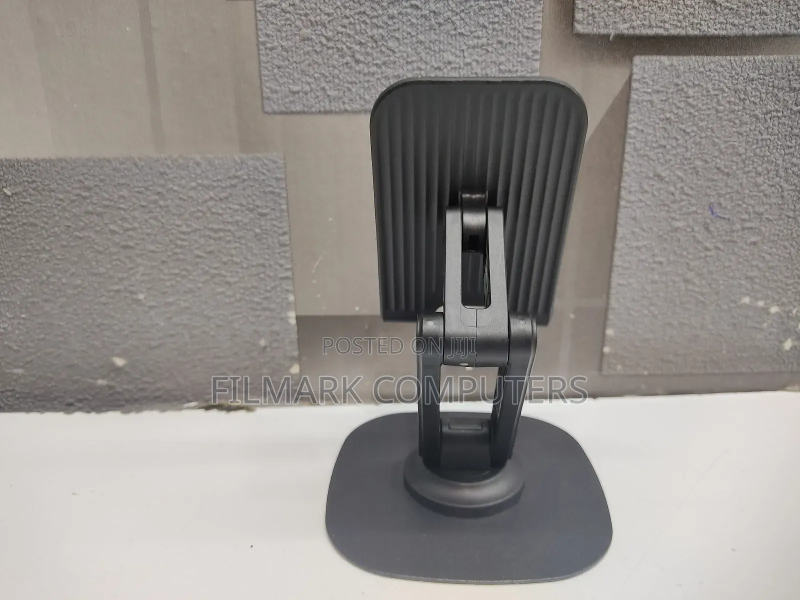 Universal Foldable Phone Desktop Stand