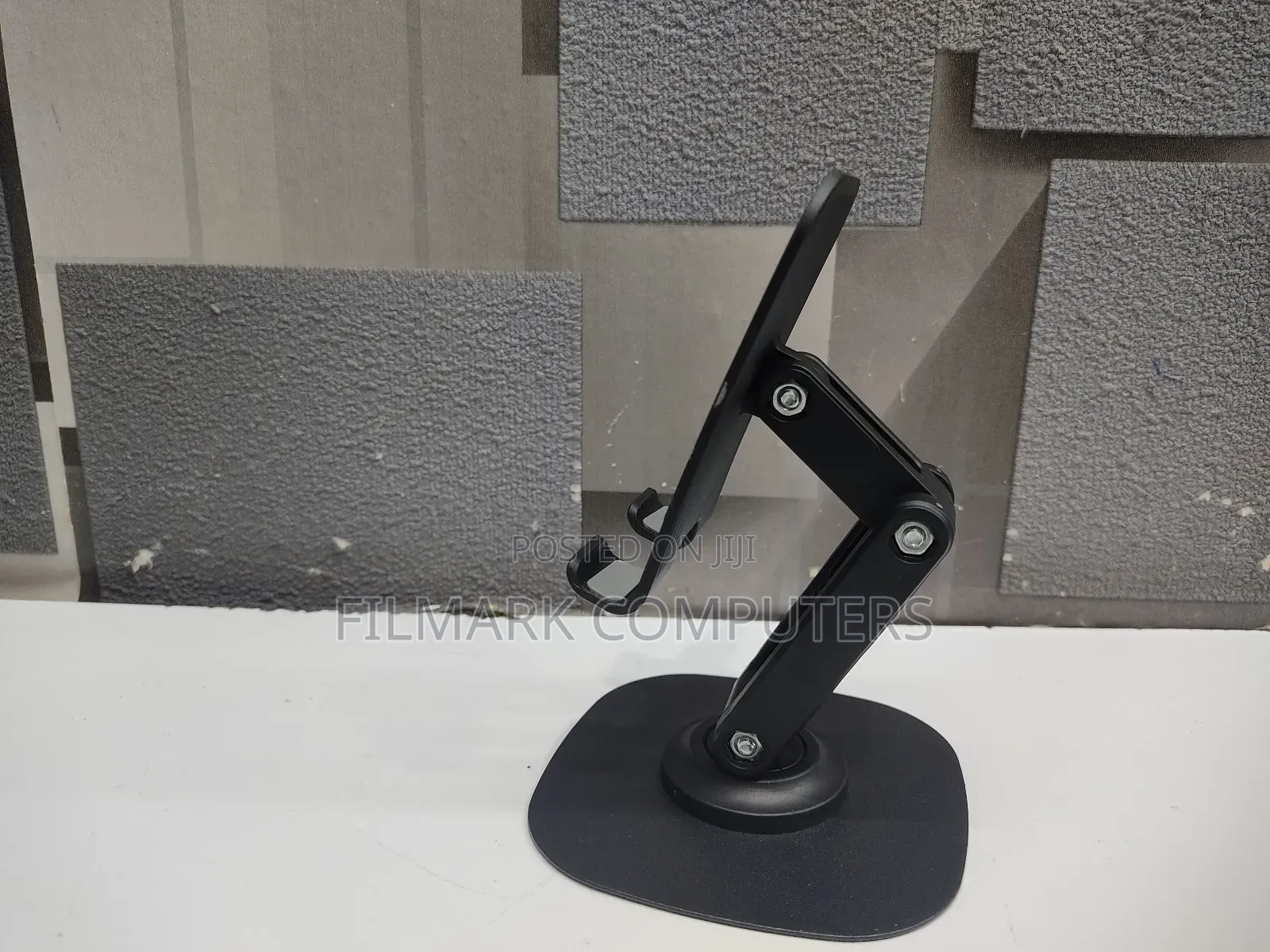 Universal Foldable Phone Desktop Stand