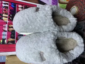 Indoor Fluffy Quality Sandals