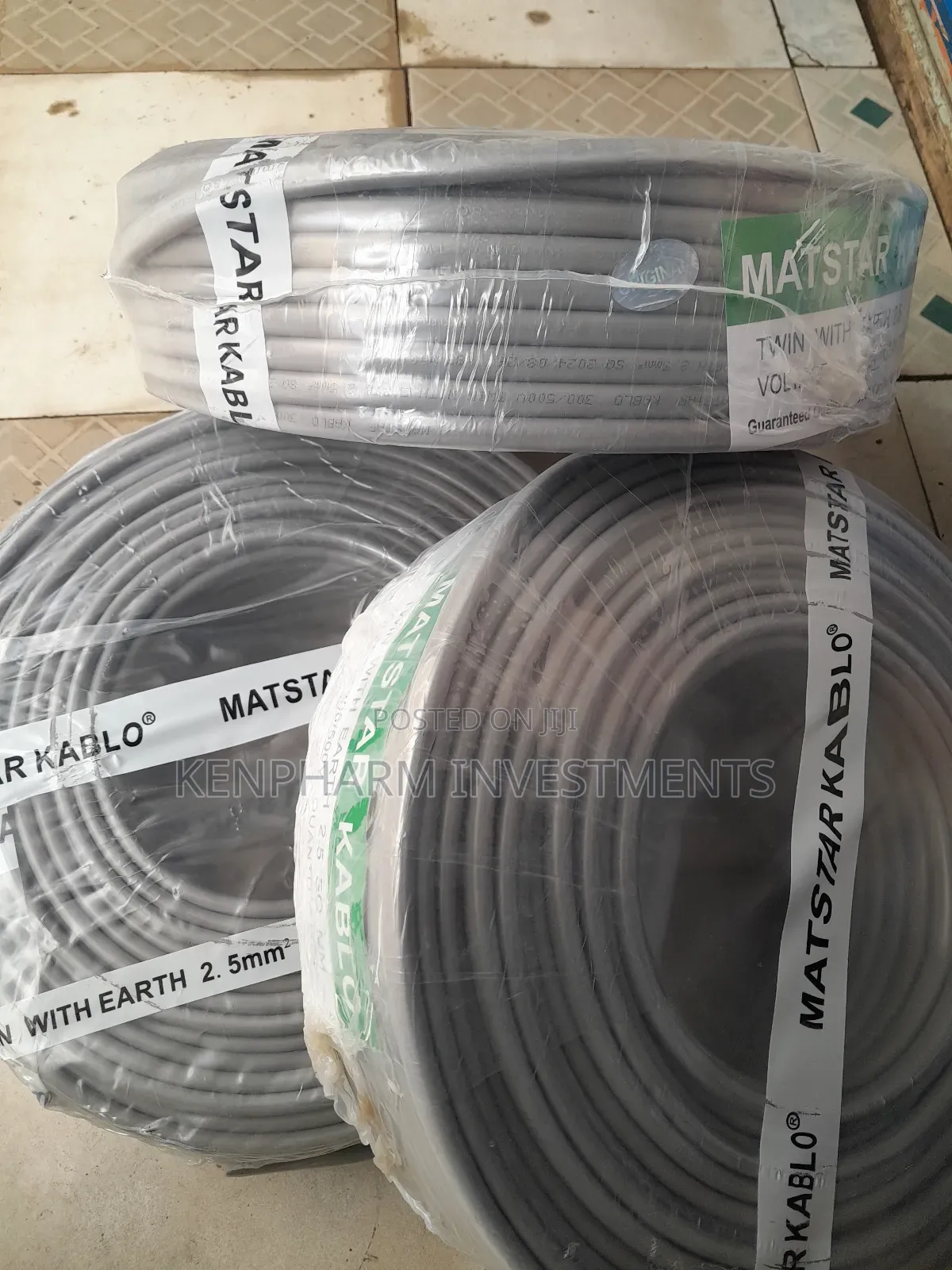 Twin With Earth 2.5mm Electrical Cable, 90m, 3-Core; Mt025