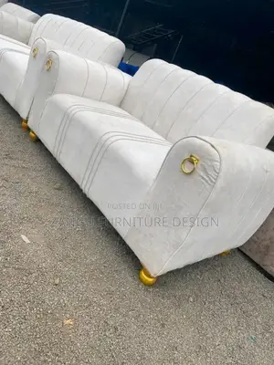 Quality Sofas 3-Seater