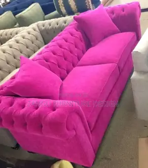Pick Fancy Sofas