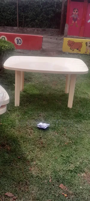 6 Seater Table