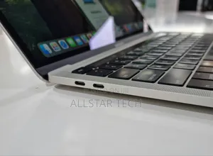 Laptop Apple MacBook Pro 2020 8GB Intel Core I5 SSD 256GB