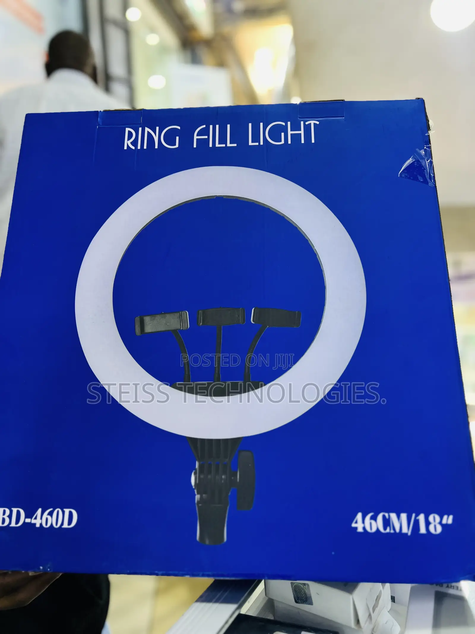 18” Ring Light.