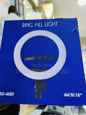 18” Ring Light.
