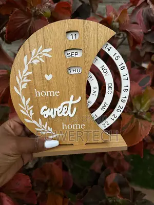 Wooden Creative Perpetual Calendar Home Decoration Office