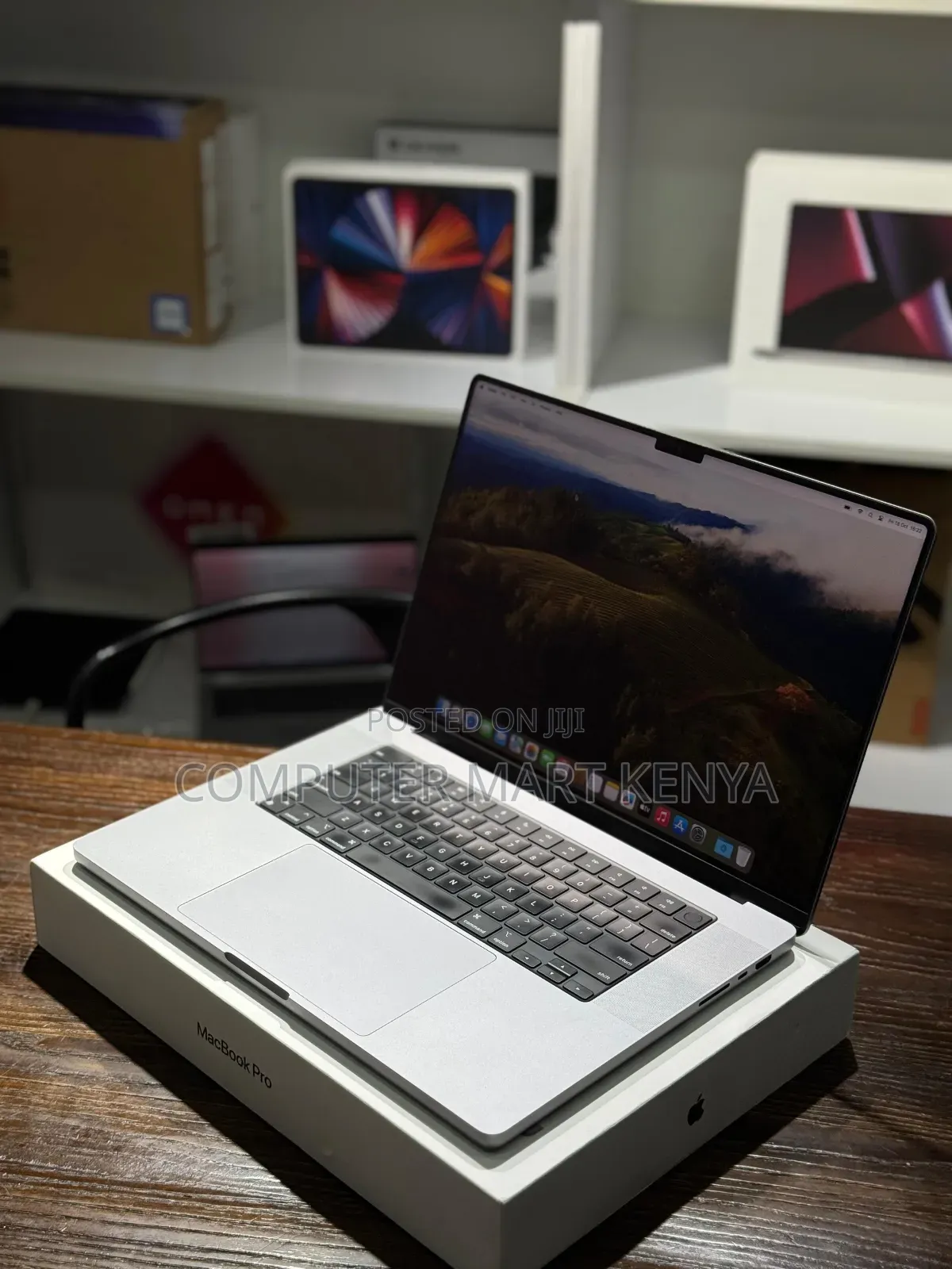 Laptop Apple MacBook Pro 16GB Apple M1 Pro SSD 1T
