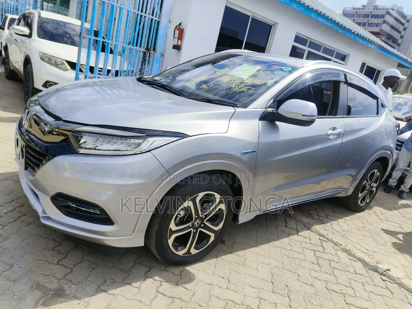 Honda Vezel 2017 Silver