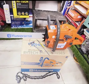 Husqvarna Power Saw 272