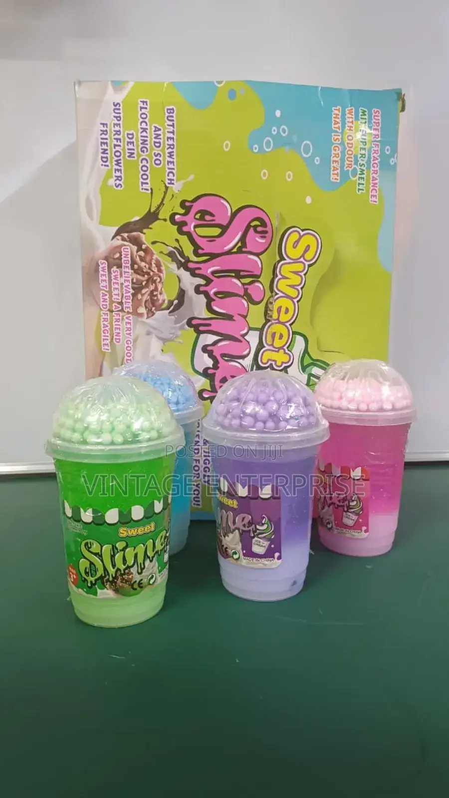 *Kids Play Slimes