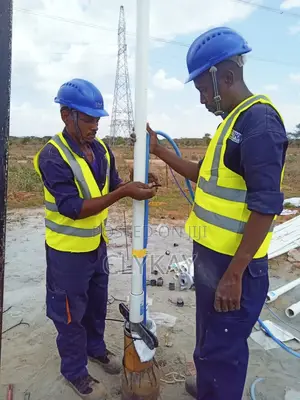 Solar-Powered Borehole Submersible Pumps-Plus Installation