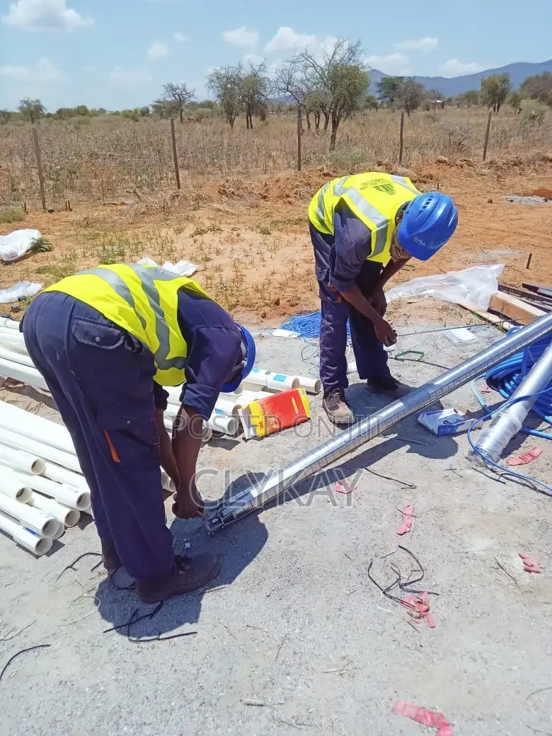 Solar-Powered Borehole Submersible Pumps-Plus Installation