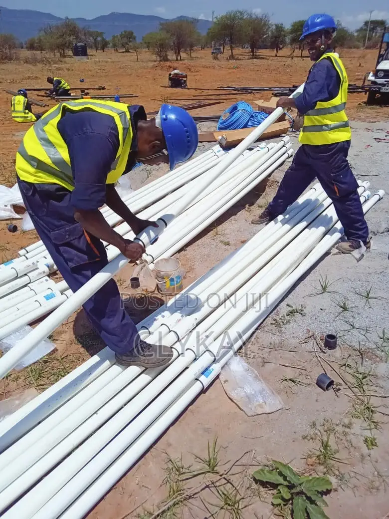 Solar-Powered Borehole Submersible Pumps-Plus Installation