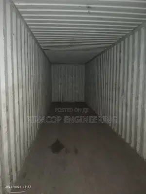 Empty and Clean Shipping Containers-40ft HC