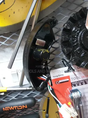 Automatic Voltage Regulator (AVR) 1phase Gasoline Generator