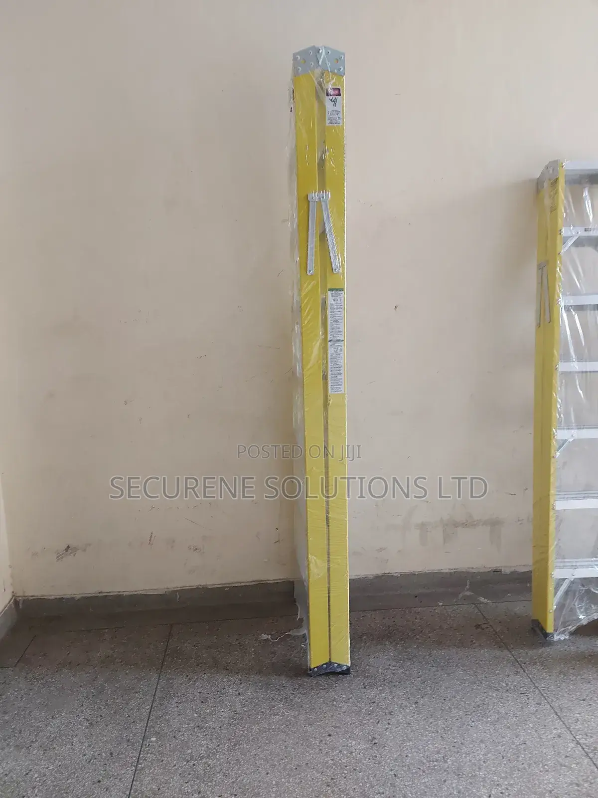 8ft/8steps/2.4m Fibreglass Double Sided a Type Ladders