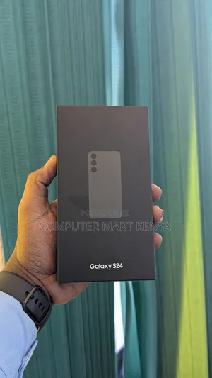 New Samsung Galaxy S24 256 GB Black
