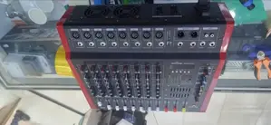 Mackie Mixer