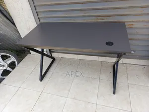 Metallic Frame 1.2m Office Desk
