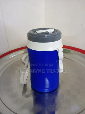 1 LTR Cooler Box / Cooler Water Bottle