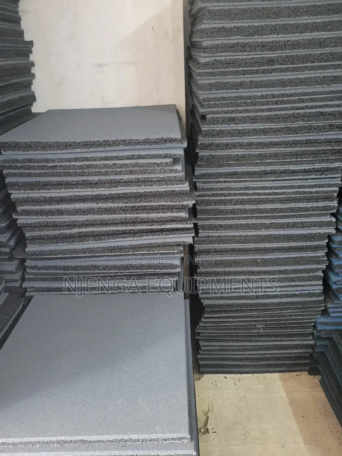 Rubber Flooring Material Grey
