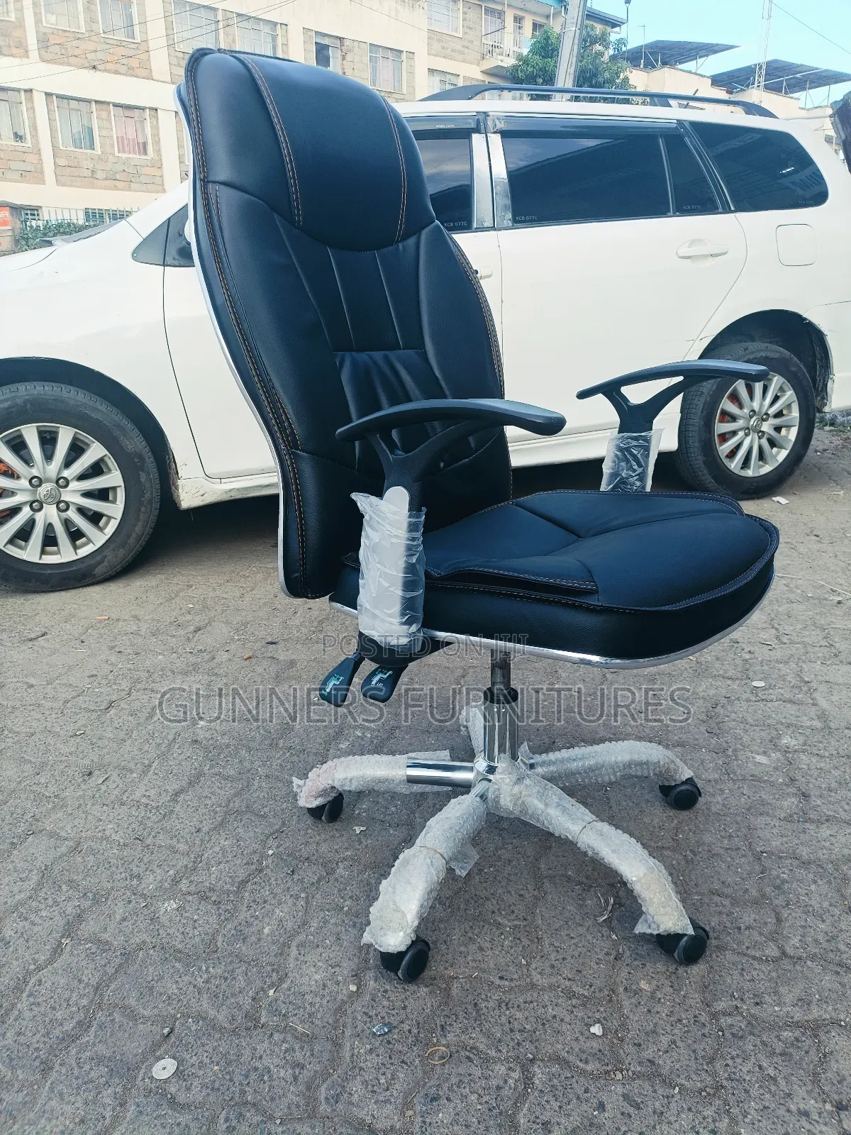 Leather Office Chair.