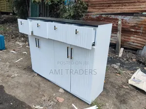 Kitchen Cabinet for Space Luxury