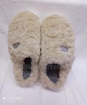 Indoor Comfortable Fluffy Slippers