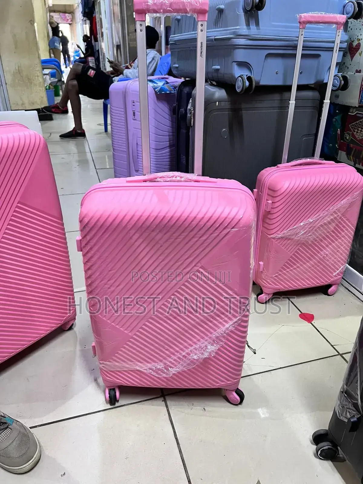Unbreakable Rubber Suitcase Medium