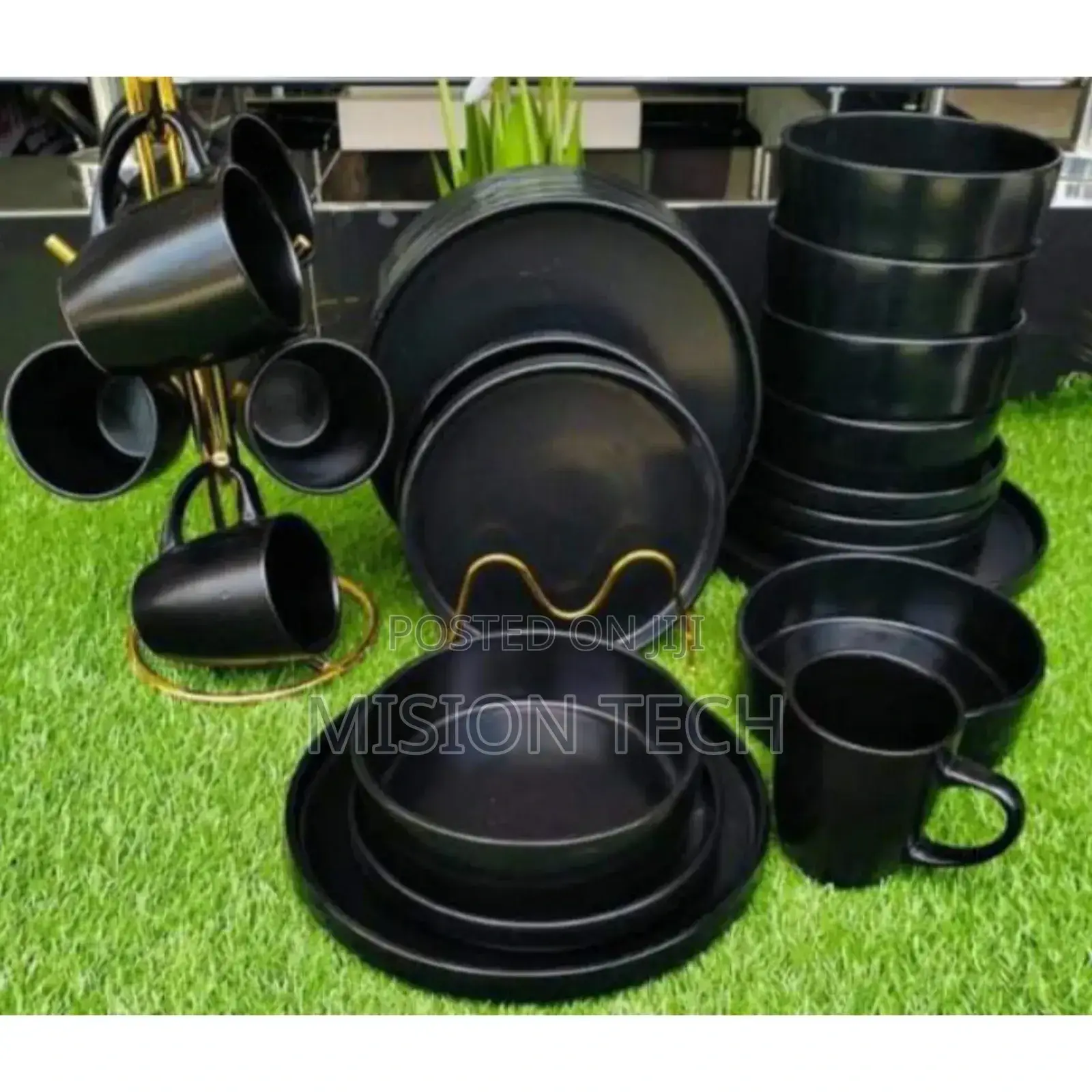 24pcs Black Dinner Set