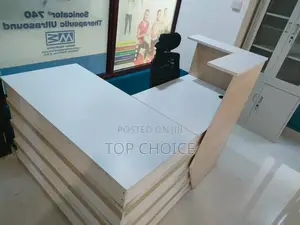 Front Office,/Reception Desk
