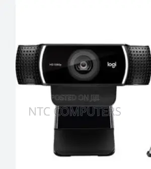 <<>Logitech C922 Pro Stream Webcam
