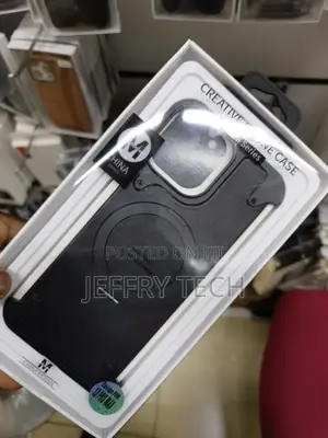 R iPhone 13 Pro Max Flexible Shockproof Protective Pivot Me
