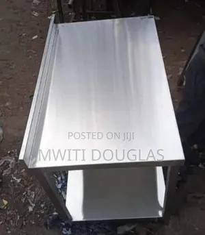 Top Geogeous Cute Table