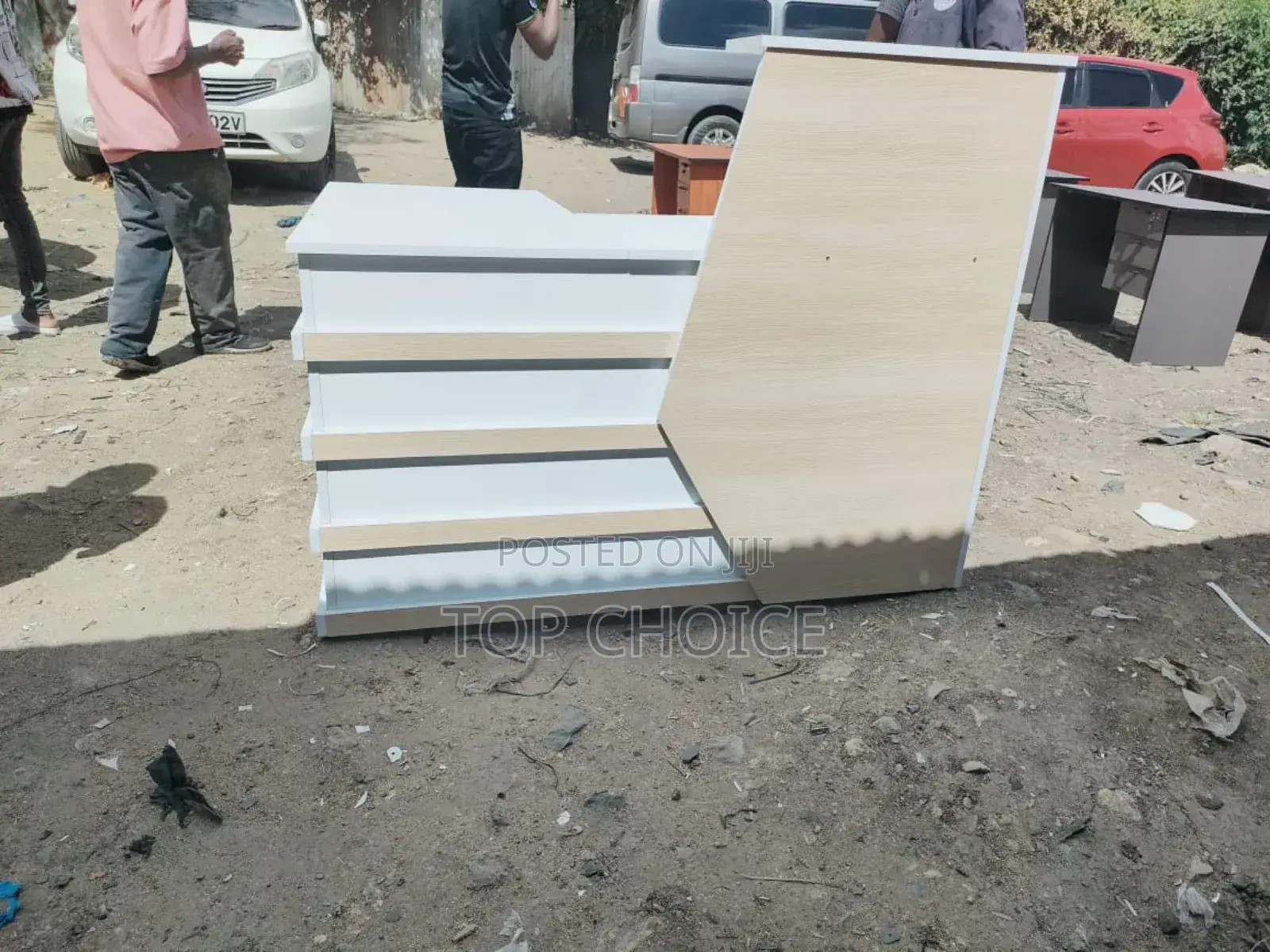 Curved Reception Desk