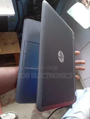 Laptop HP 14-Dq2031tg 4GB Intel Pentium HDD+SSD 320GB