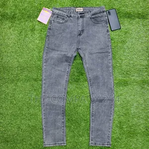 Plain Quality Jeans 30-38