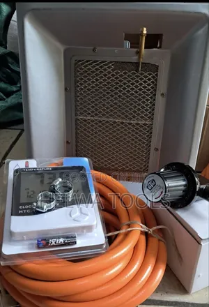 Complete Gas Brooder With Humidity Thermometer