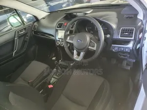 Subaru Forester 2018 White