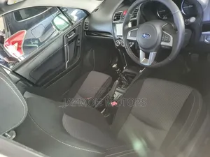 Subaru Forester 2018 White