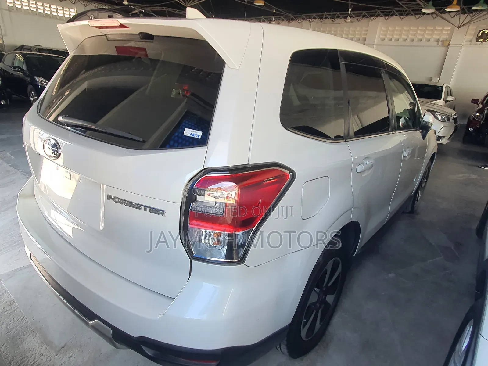 Subaru Forester 2018 White