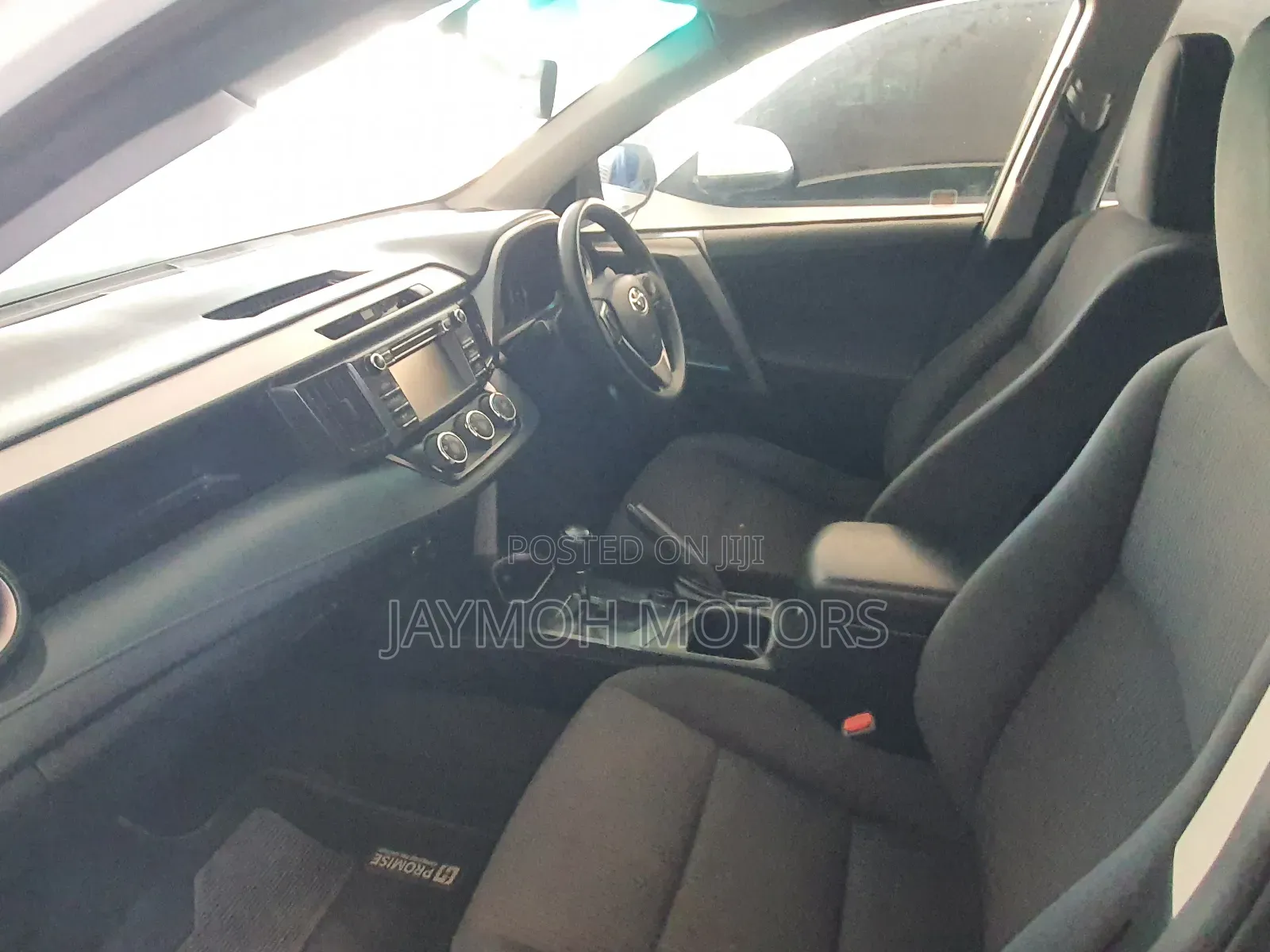 Toyota RAV4 2017 White