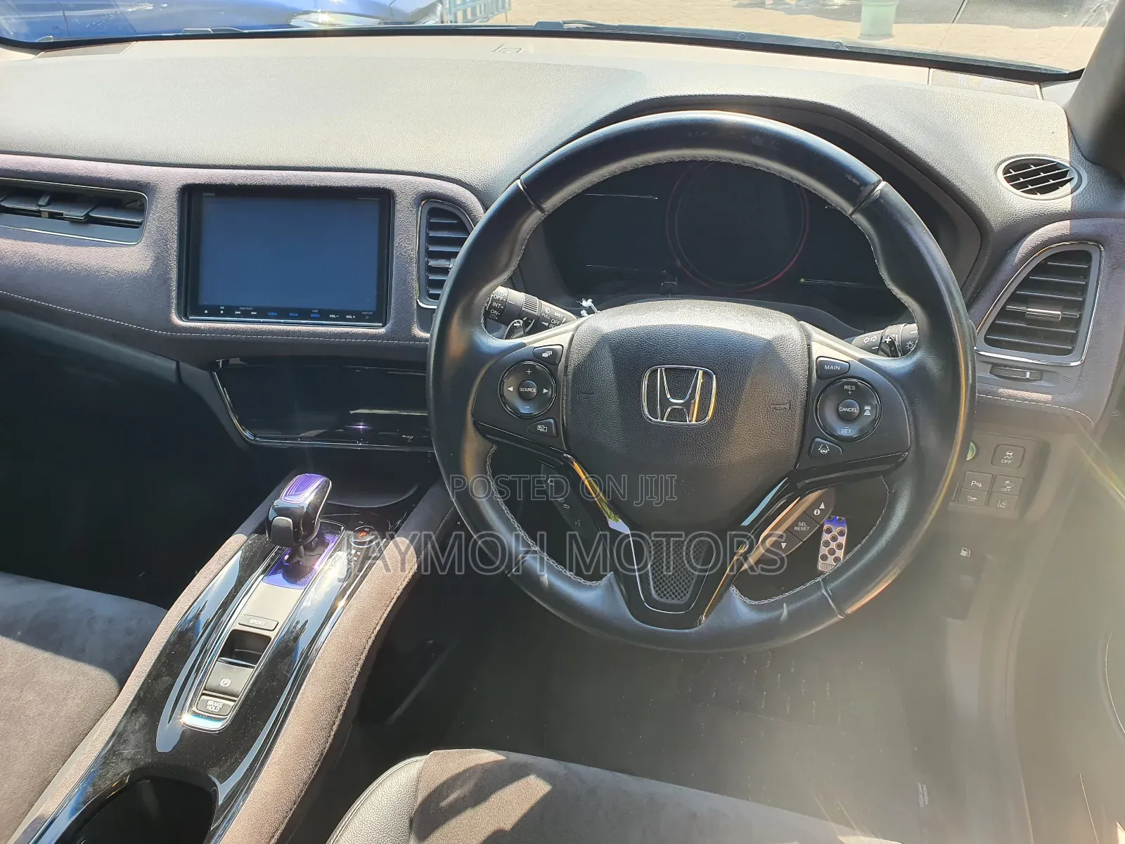 Honda Vezel 2017 White