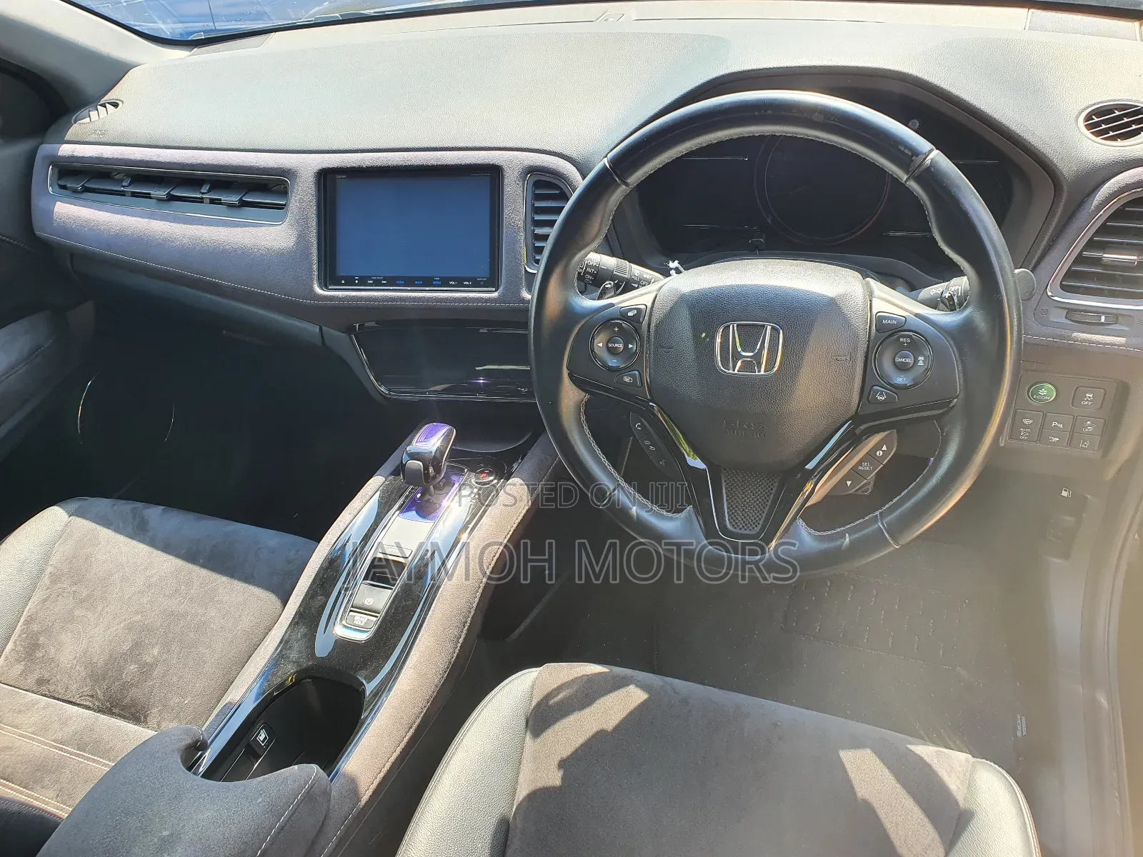 Honda Vezel 2017 White